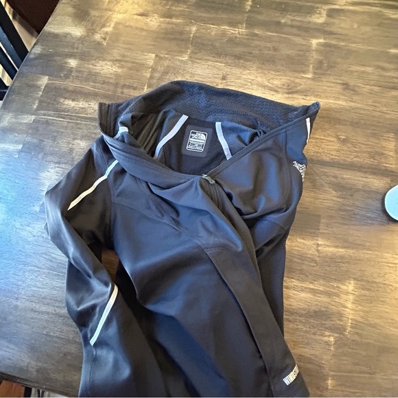 THE NORTH FACE | WINDSTOPPER FLIGHT SERIES JACKET LARGE - Picture 6 of 6